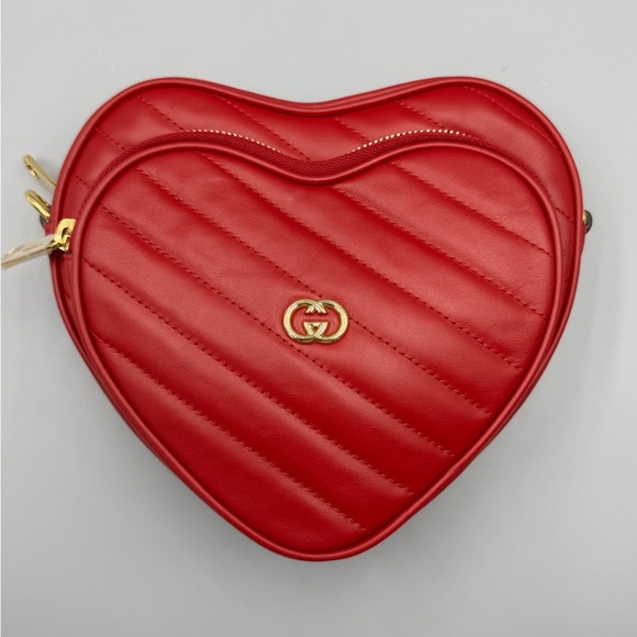 Gucci heart interlocking red crossbody - Picture 4 of 13